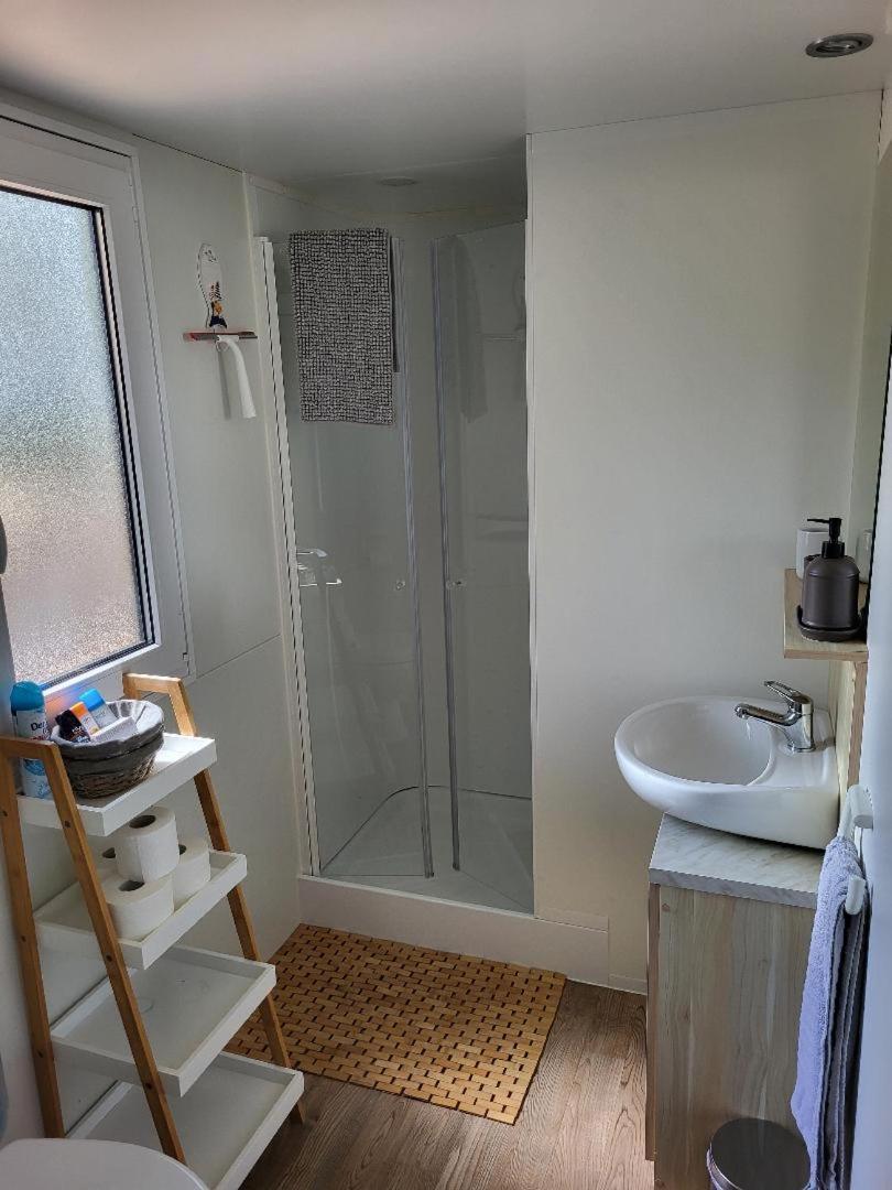 Mobilheim Andrea Wunderschoene Ferienwohnung Direkt Am Meer Езера Экстерьер фото